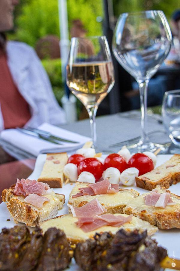 Logis Hotel & Restaurant - Le Relais De Montigny Montigny  Luaran gambar
