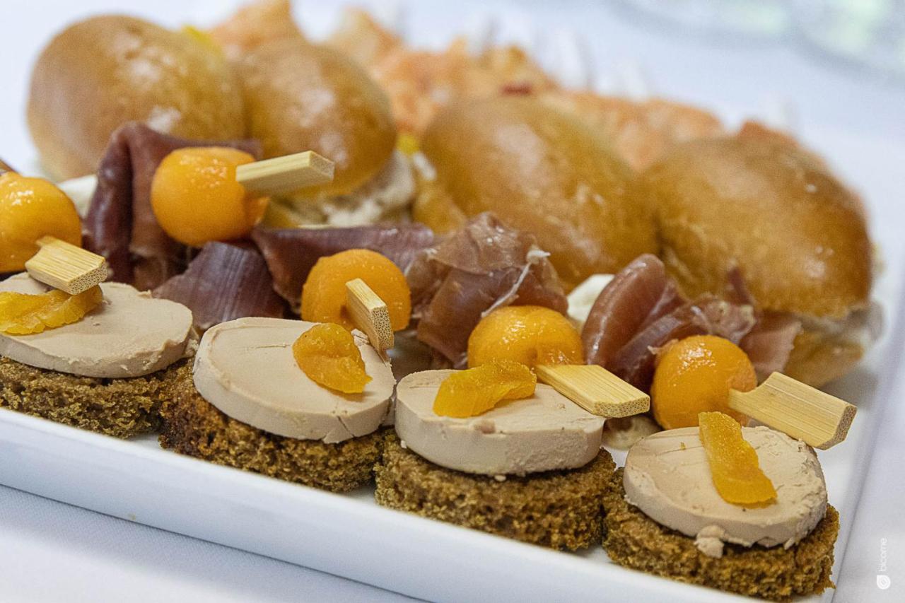 Logis Hotel & Restaurant - Le Relais De Montigny Montigny  Luaran gambar